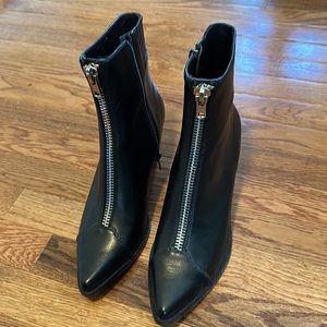 Jeffrey Campbell Landyn Boots - Never Worn! Size 9.5!